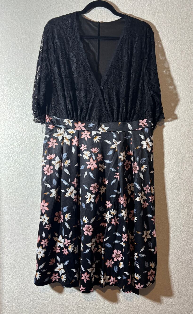 Pinup Fashion NWT Size 20W Black Lace Bodice Floral Fit & Flare Midi Dress